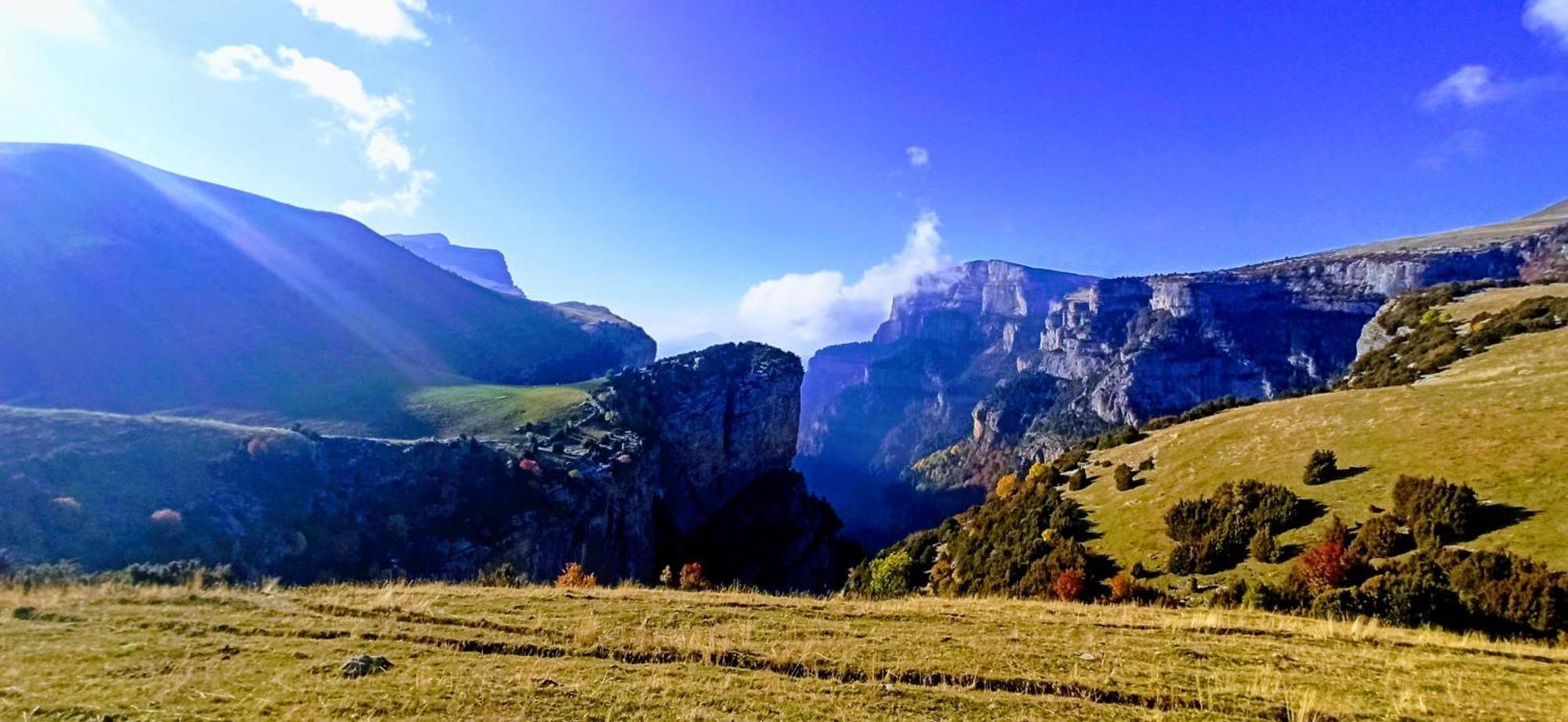 Casa Pirinea Ordesa Pensionat Belsierre Eksteriør billede